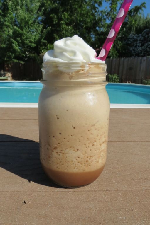 Vanilla Mocha Frappe Smoothie