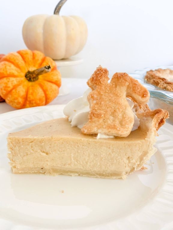 White Pumpkin Pie with Cinnamon